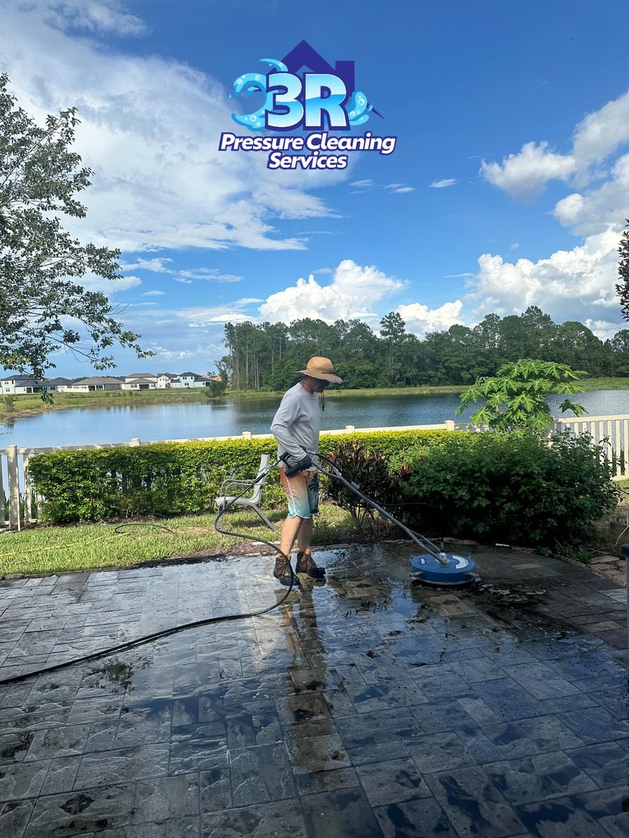 Pressure Cleaning Services 3R job photo